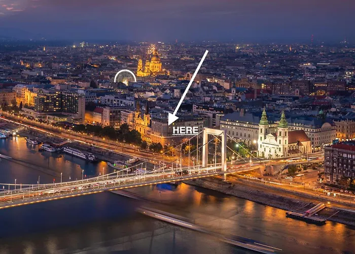 Riverfront Apartament