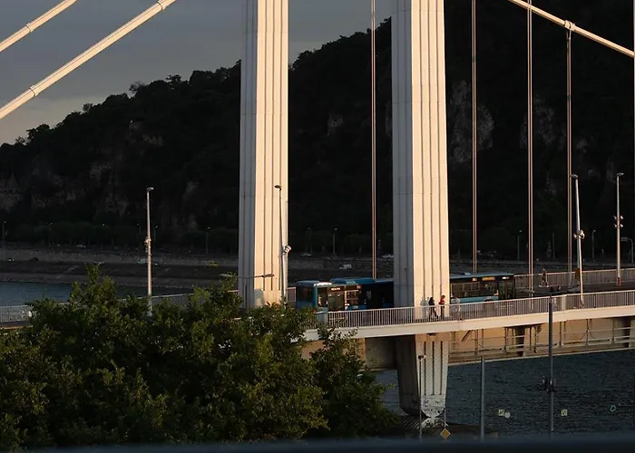 Apartment Riverfront *