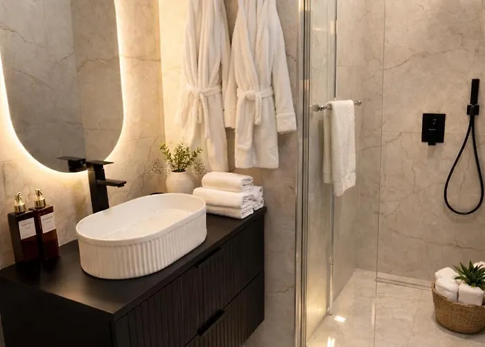 Riverfront Apartment Budapest